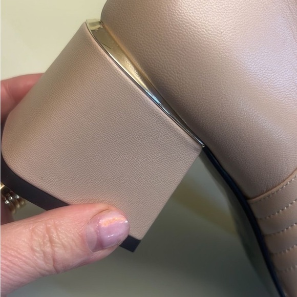 MADE IN ITALY GIOVANNA GRAZZINI Elegant Cream Ankle Boots - Picture 5 of 10